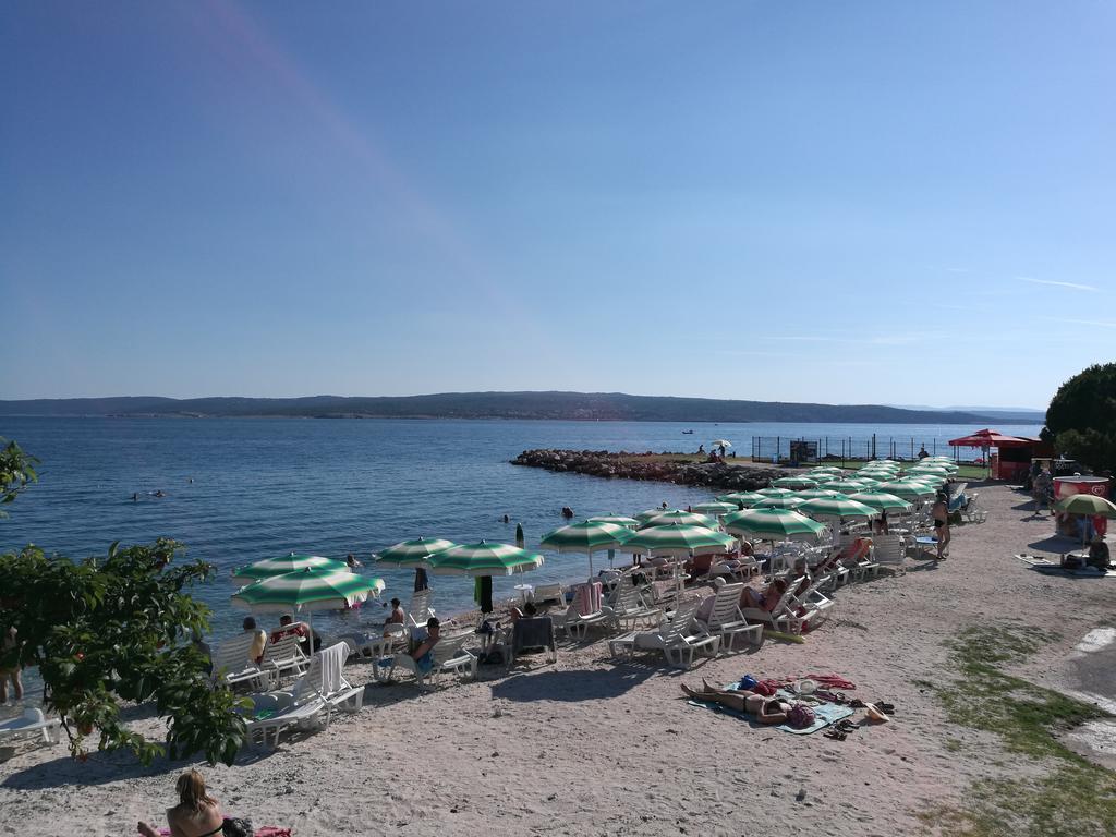Apartments Laci Crikvenica Eksteriør bilde