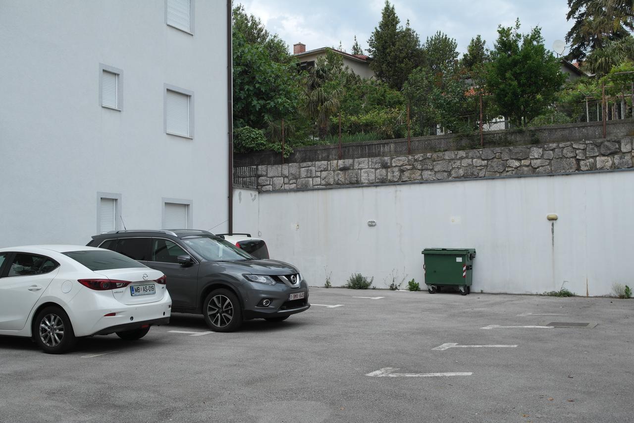 Apartments Laci Crikvenica Eksteriør bilde